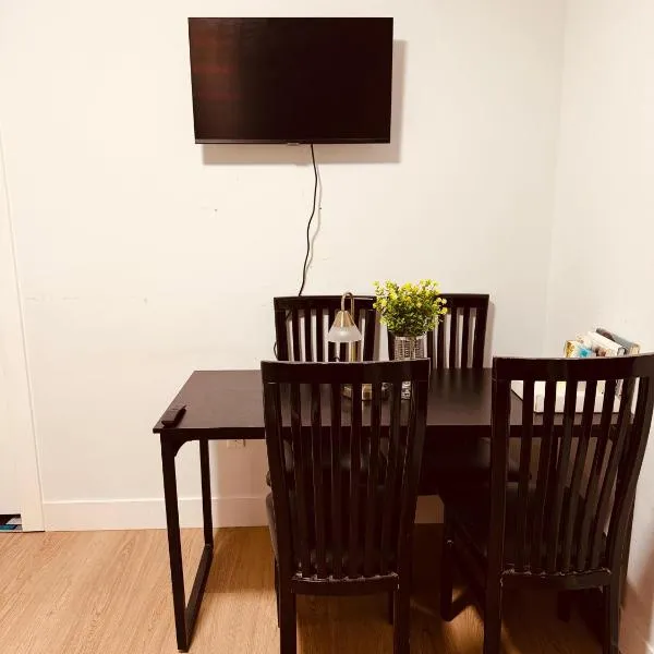 Sweet home 2 bedroom suite, hotel v destinaci Surrey