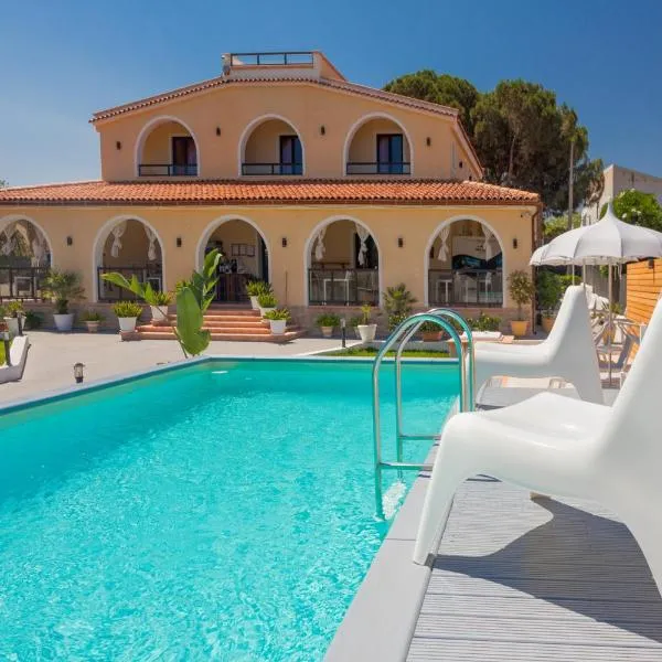 Villa Sunset B&B/Apartments, hotell i Fontane Bianche