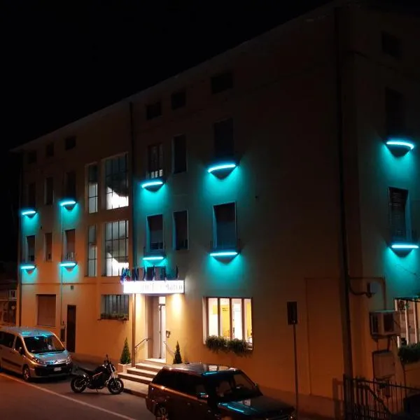 Hotel San Marco BB, hotel v destinaci Boario Terme
