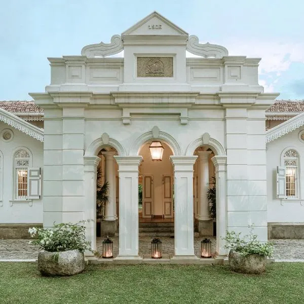 Maniumpathy Hotel, hotel in Colombo