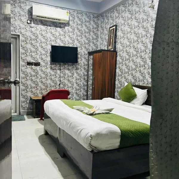 Hotel Urban Nest, hotel in Noida