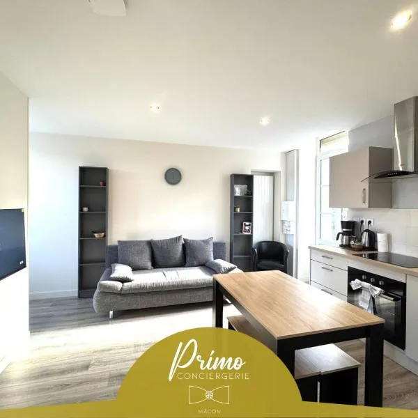 Appartements - Free Parking - Hôtel Entre les 2 Roches, Hotel in Prissé