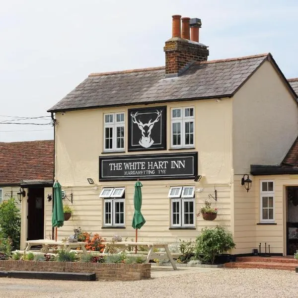 The White Hart Inn, hotel in Margaretting
