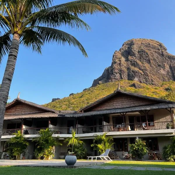 Boutik Le Morne Holiday Apartments, hotel in Le Morne