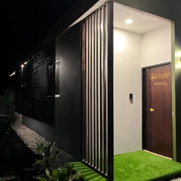 Gurindam Homestay, hotel v destinaci Parit Raja