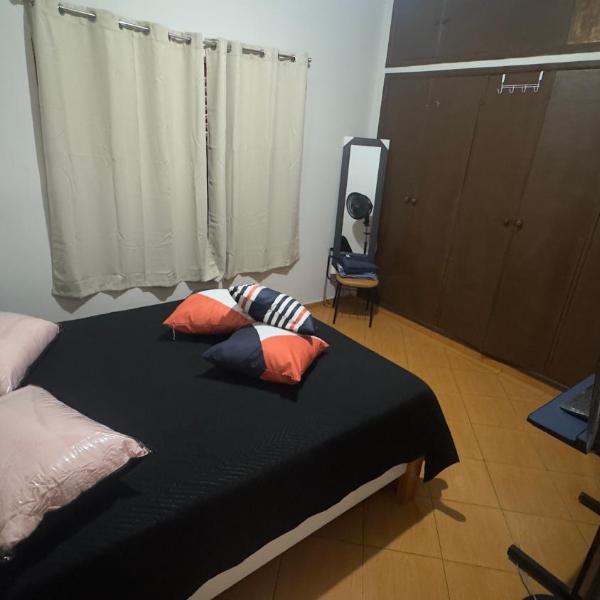 Quarto Aconchegante L
