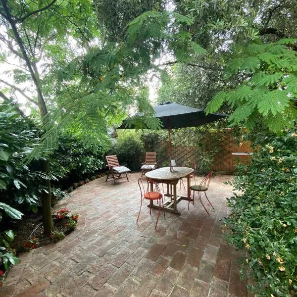Borgo degli Ulivi, hôtel à Crespellano