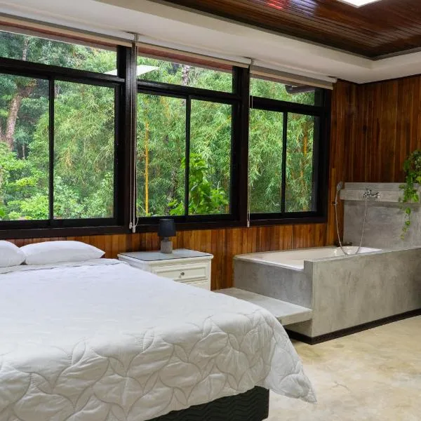 Casa Coyota Hotel, Hotel in Monteverde