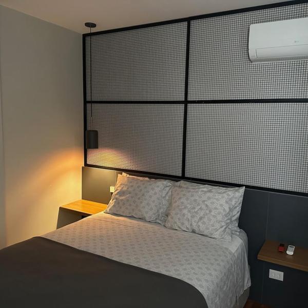 Apartamento charmoso de quarto e sala em Copacabana