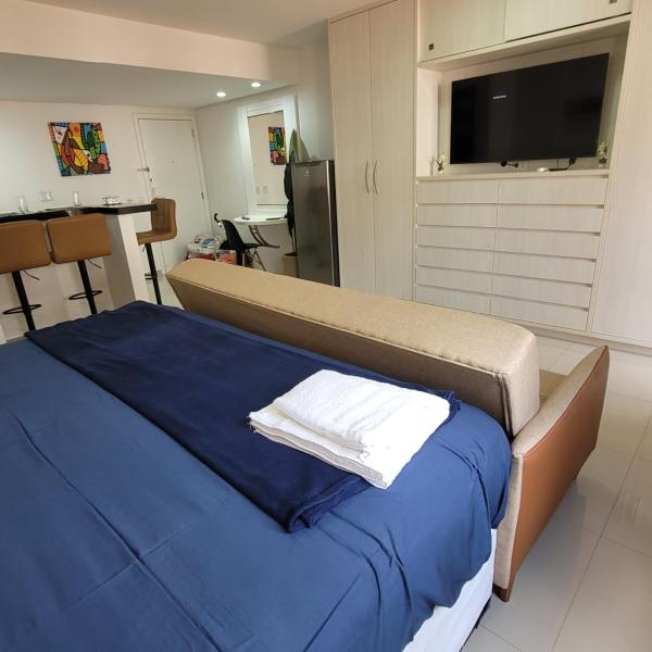 Flat Lakeside Beira lago - Foto 2