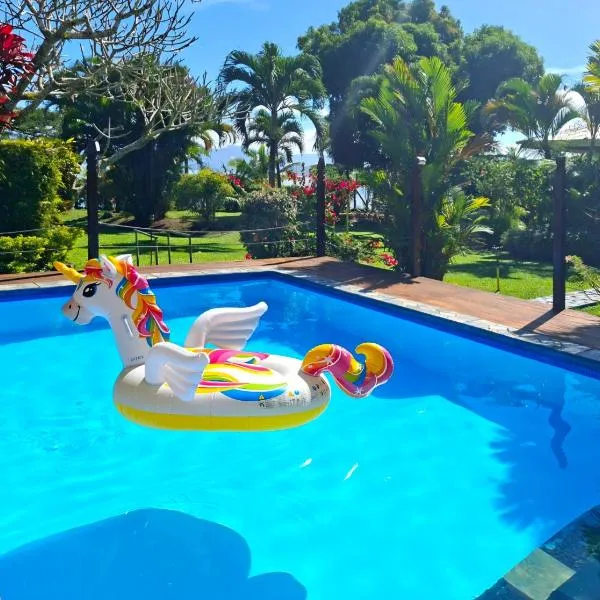 Ocean Breeze Villa, hotel en Savusavu