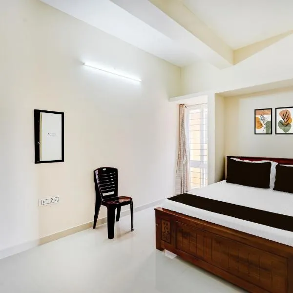 Super Collection O Sholinganallur Chennai Formerly Nimalan Residenc, hotel in Chennai