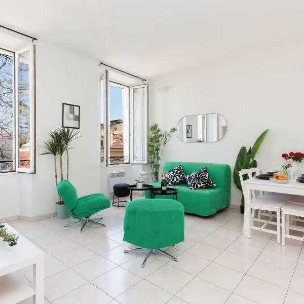 BnGo I Emerald Suite I 6 pax, center, viešbutis Kanuose