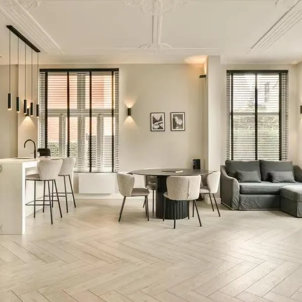 Luxury bright apartment in the city center - Amsterdam, ξενοδοχείο σε Haelen