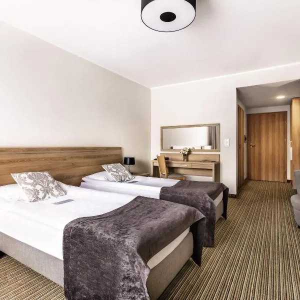 Mercure Wiazowna Brant, hotel in Wiązowna