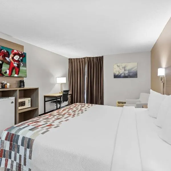 Red Roof Inn Cambridge, OH, ξενοδοχείο σε Cambridge