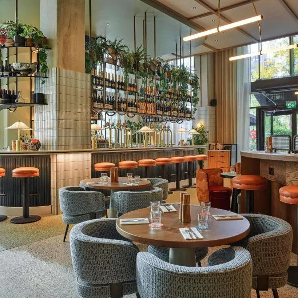 TRIBE London Canary Wharf, hotel in London