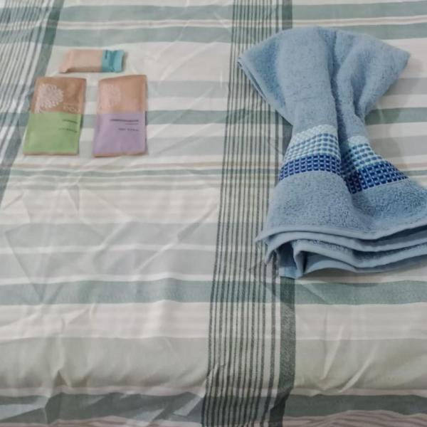 Apartamento perto da praia, mercado e restaurante, local tranquilo - Foto 2