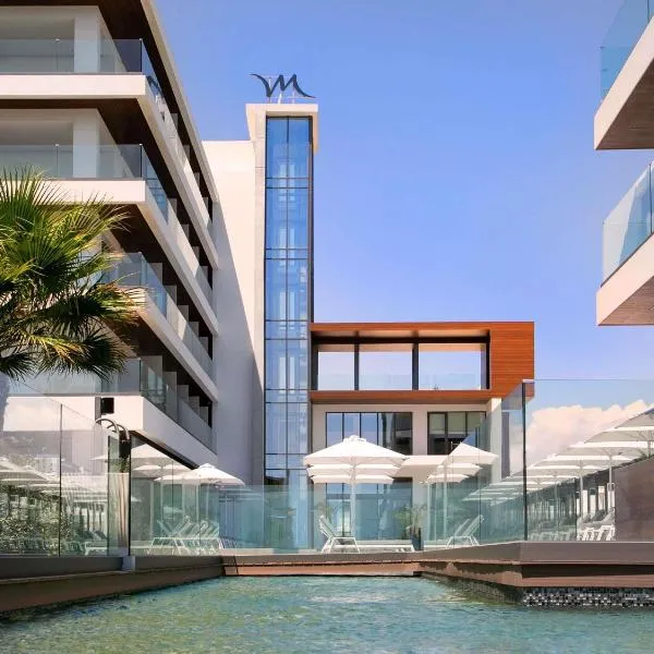 Mercure Larnaca Beach Resort, hotel in Larnaka
