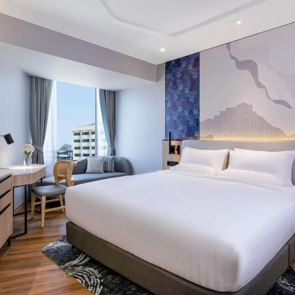 Novotel Rayong Star Convention Centre, hotel en Rayong