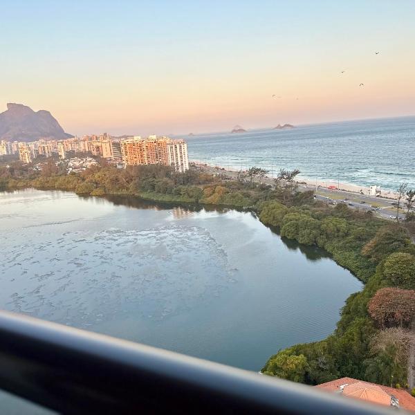 Nautical Apartment in Barra da Tijuca, sea view