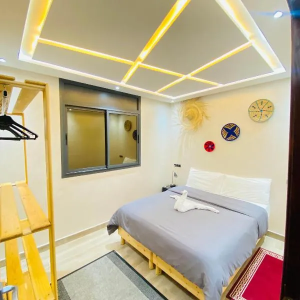 ocean view house, hotel in Imsouane