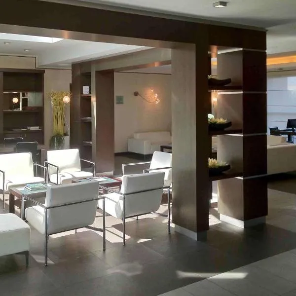 メルキュール ベルガモ アエロポルト（Mercure Bergamo Aeroporto）、ステッツァーノのホテル