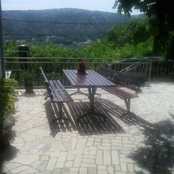 Apartment Zeljka, hotel en Bribir