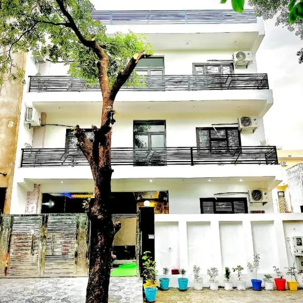 Amara Inn, khách sạn ở Greater Noida