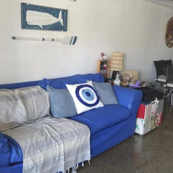 Apartamento Aquaville Pé na areia e Água coco、アキラスのホテル