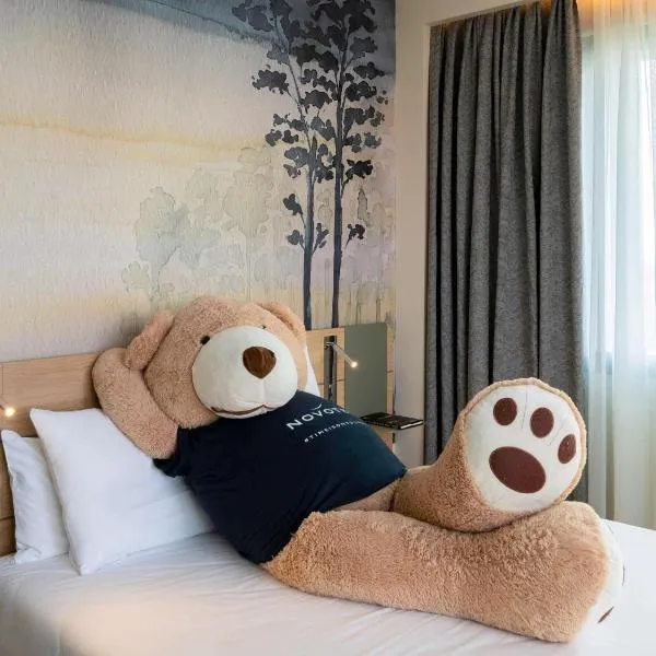 Novotel Madrid City Las Ventas, khách sạn ở Madrid