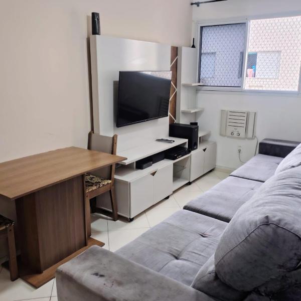 Apartamento 900m da praia