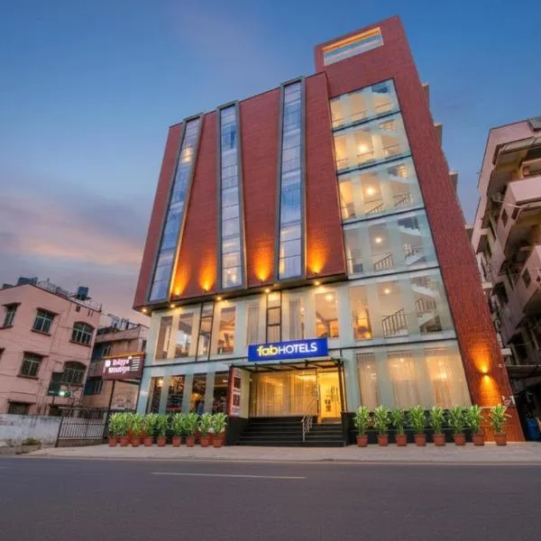 FabHotel The Royal Suites - Nr Gopalan innovation mall, hótel í Bangalore