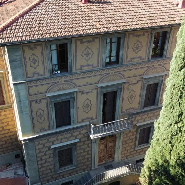 Viale Volta Authentic Apartment, khách sạn ở Florence