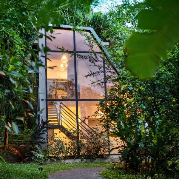 Hiriketiya Tropical Hideaway - Hazeloft Tangalle，位于坦加拉的酒店