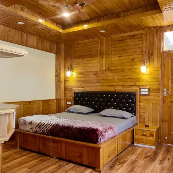 Khaapus Home Naggar, hotel en Nagar