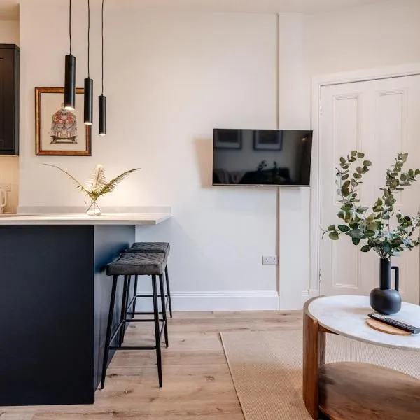 Stylish Portobello Flat near Beach with Free parking and Fast WiFi, ξενοδοχείο στο Εδιμβούργο