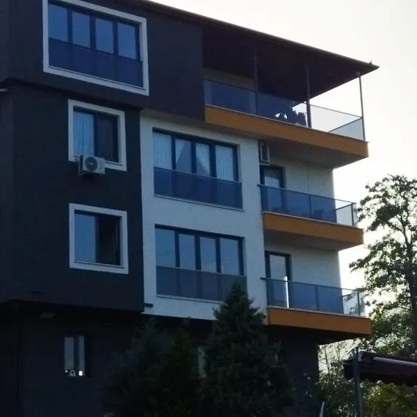 Sama house, hotel en Rize