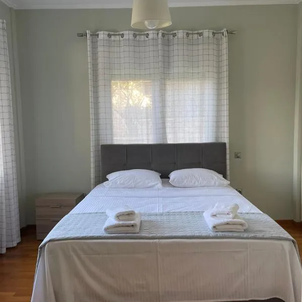 Solivia, hotel en Koropíon