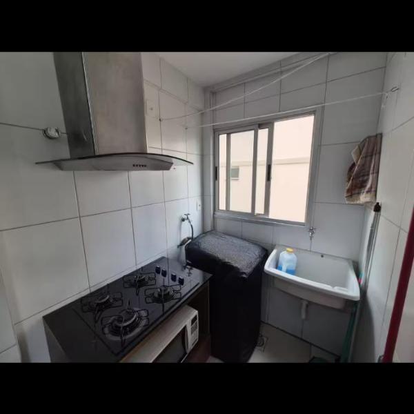Apartamento tranquilo na av universitária