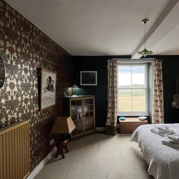 The Master Suite, Cotswolds Coaching Inn, hotel in Naunton