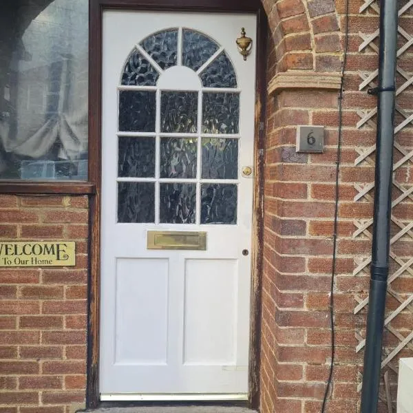 Room Only Booking, hotel in Bedford