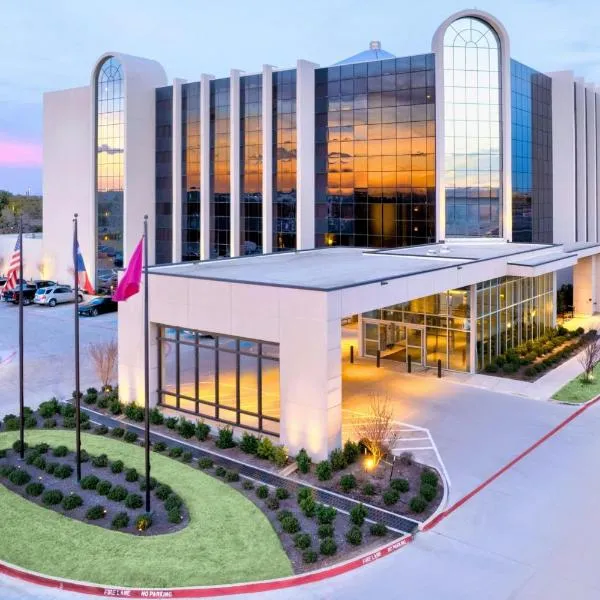 The Lamar, hotel v destinaci Arlington