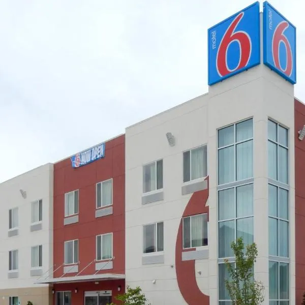 Motel 6-Tulsa, OK, hotel in Catoosa