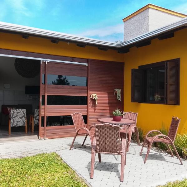 A Casa Amarela -Edícula Gaivota -Conforto e tranquilidade próximo ao mar