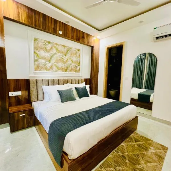Hotel Rama Classic, A Luxury Hotel & Resort, Haridwar, hotel v destinaci Haridvár
