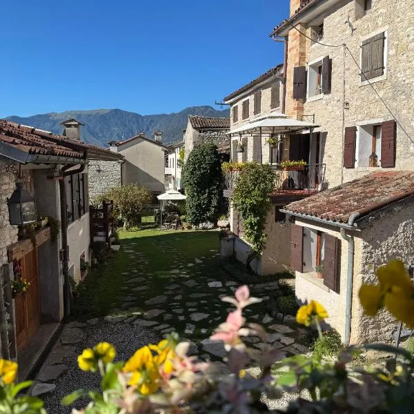 CASA ANGELA Stayerat a SEGUSINO Valdobbiadene、Segusinoのホテル
