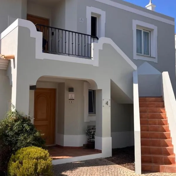 Quinta do Lago - Apartamento Salinas, готель у місті Кінта-ду-Лагу