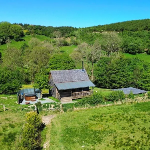 Woolly Wood Cabins - Bryn, ξενοδοχείο σε Llandrindod Wells