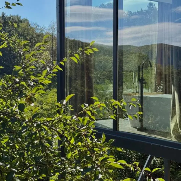 Nest House, hotel v destinaci Dubová